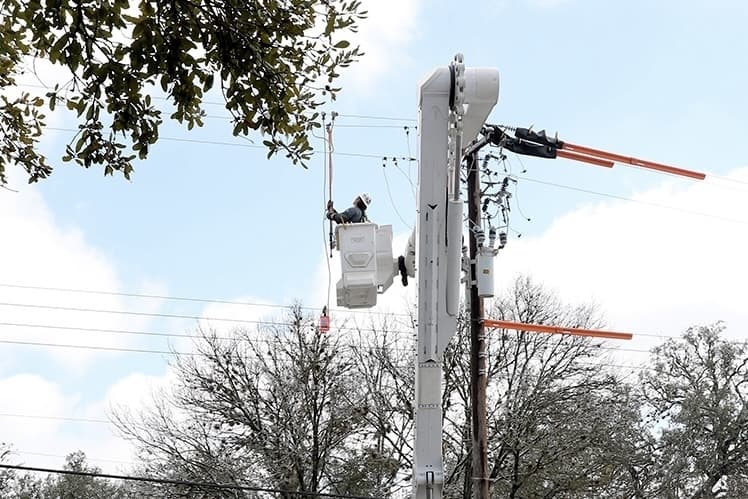 Low-income Texans may qualify for financial assistance with utility bills