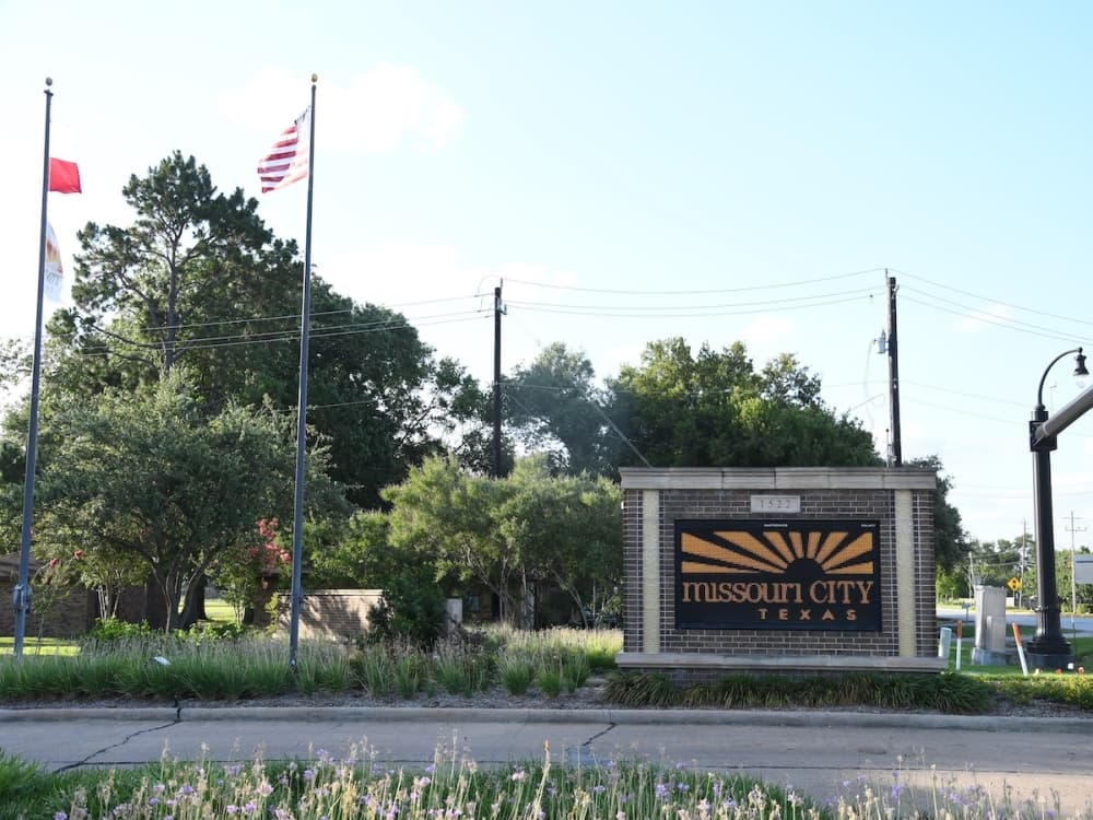 Missouri City’s new city manager: See the latest contract details on the newly hired position