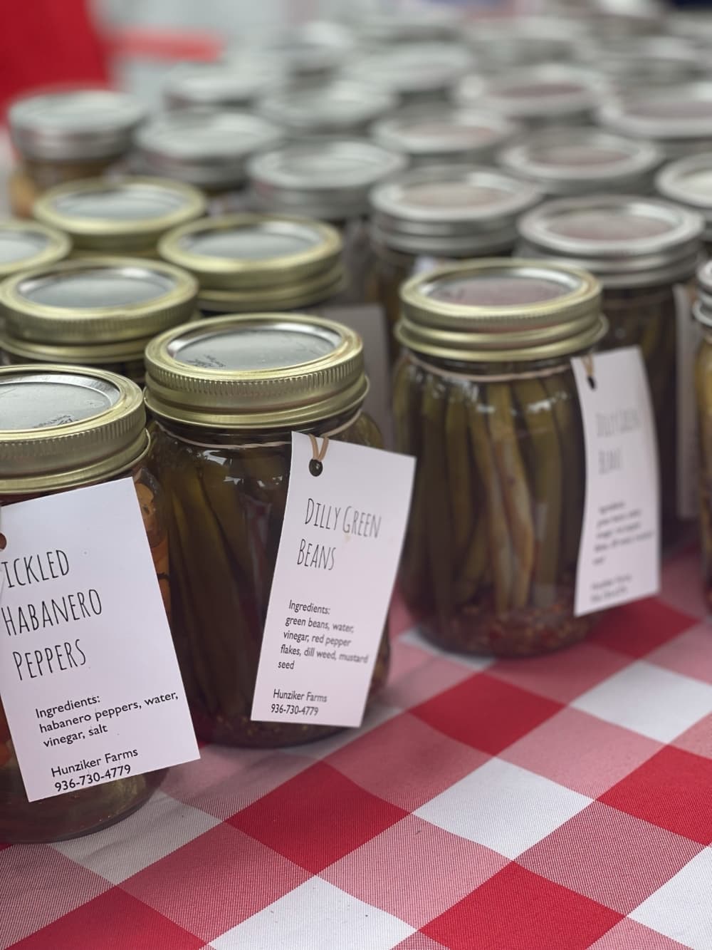 Will Fork Gift Market (Courtesy Big Top Entertainment)