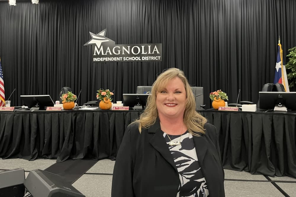 Kristi Baker steps down from Magnolia ISD board of trustees