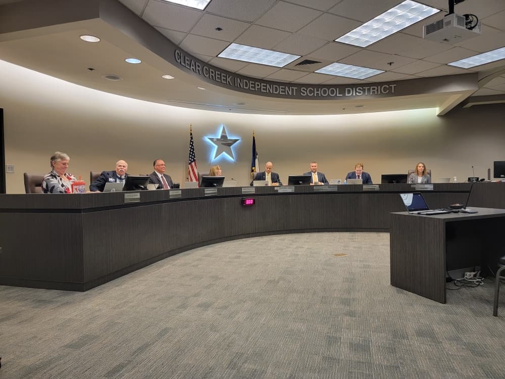 Clear Creek ISD votes to change class rank policy