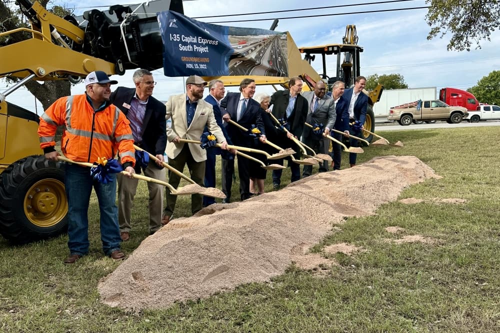 TxDOT breaks ground on high-occupancy vehicle lanes on I-35 South to mitigate traffic