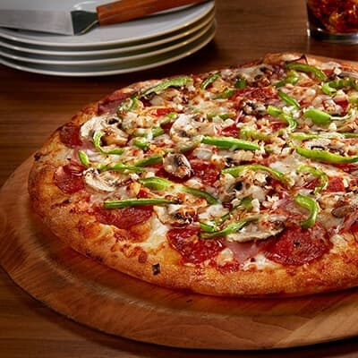 The medium Barro’s Special ($12) comes with pepperoni, ham, mushroom, green pepper and onion. (Courtesy Barro's Pizza)
