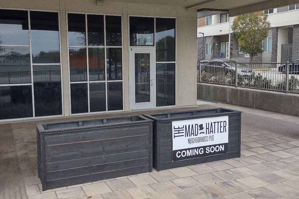 Mad Hatter Neighborhood Pub to offer beers, bites at CityLine in Richardson