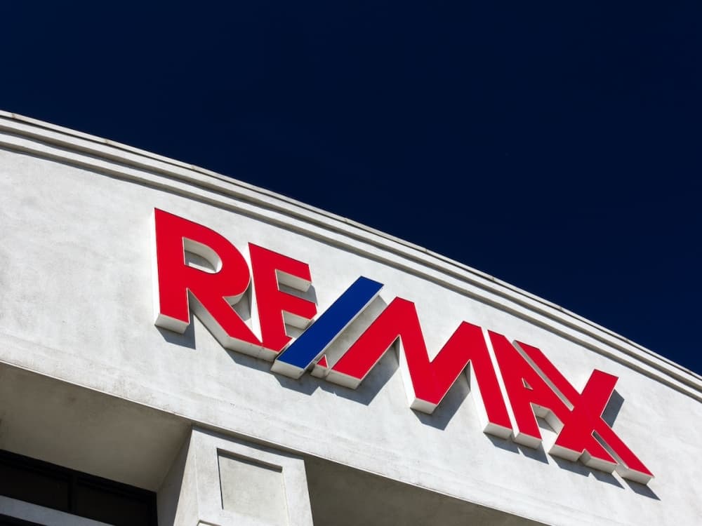 RE/MAX Traditions merges with RE/MAX Fine Properties in Sugar Land