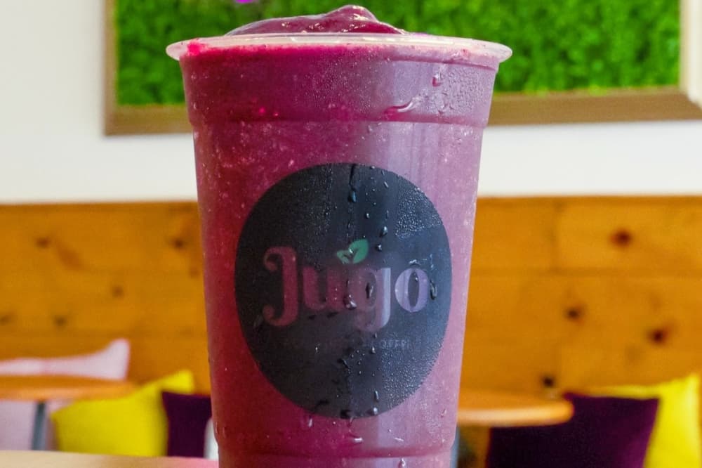 Jugo offers nine smoothie varieties, including Viva La Berry ($7.50), with strawberry, blueberry and blackberry. (Courtesy Jugo)

