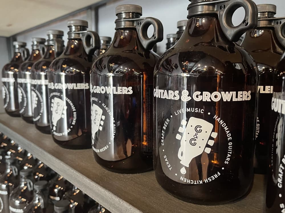 Guitars and Growlers offering craft beer, hand-built guitars in Flower Mound