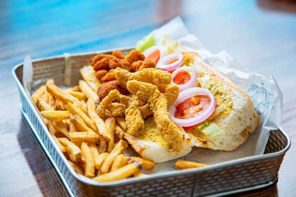 Sharky's Waterfront Grill in Kingwood born again after Hurricane Harvey