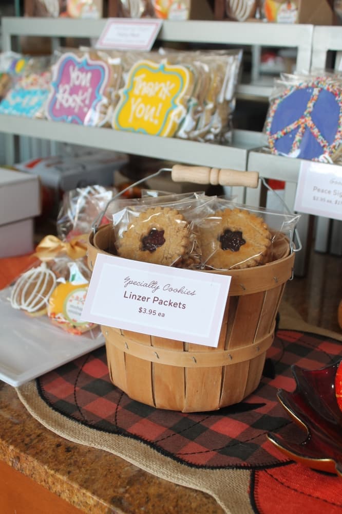 The shop's professional pastry chefs create specialty cookies to demonstrate their abilities. 