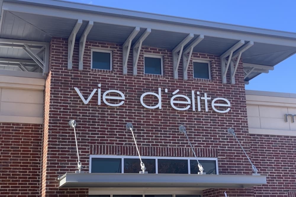 Vie D'Elite to provide hairstyling, spa services in Plano