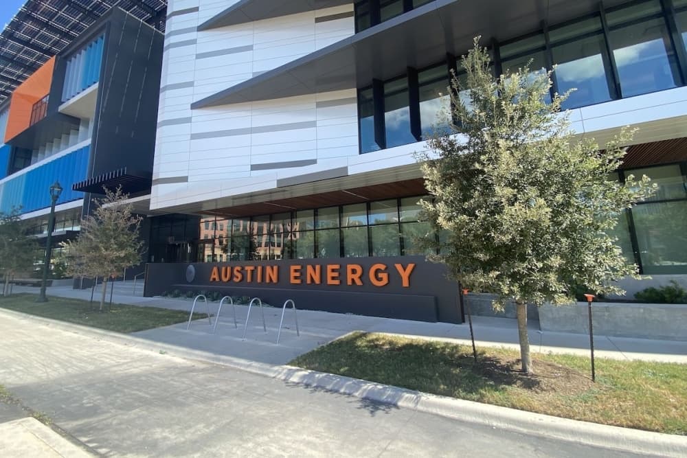 Many South Austin residents lose power two days in a row