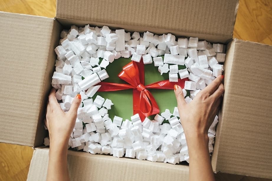 Mail your gifts by Dec. 24: Here are the holiday hours for the U.S. Postal Service and state offices