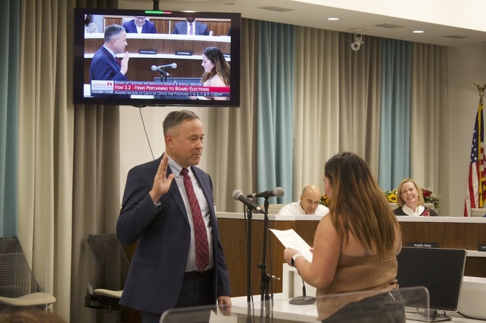 David Kauffman was inaugurated Dec. 1 to the Austin ISD board of trustees to represent District 7. (Elle Bent/Community Impact)