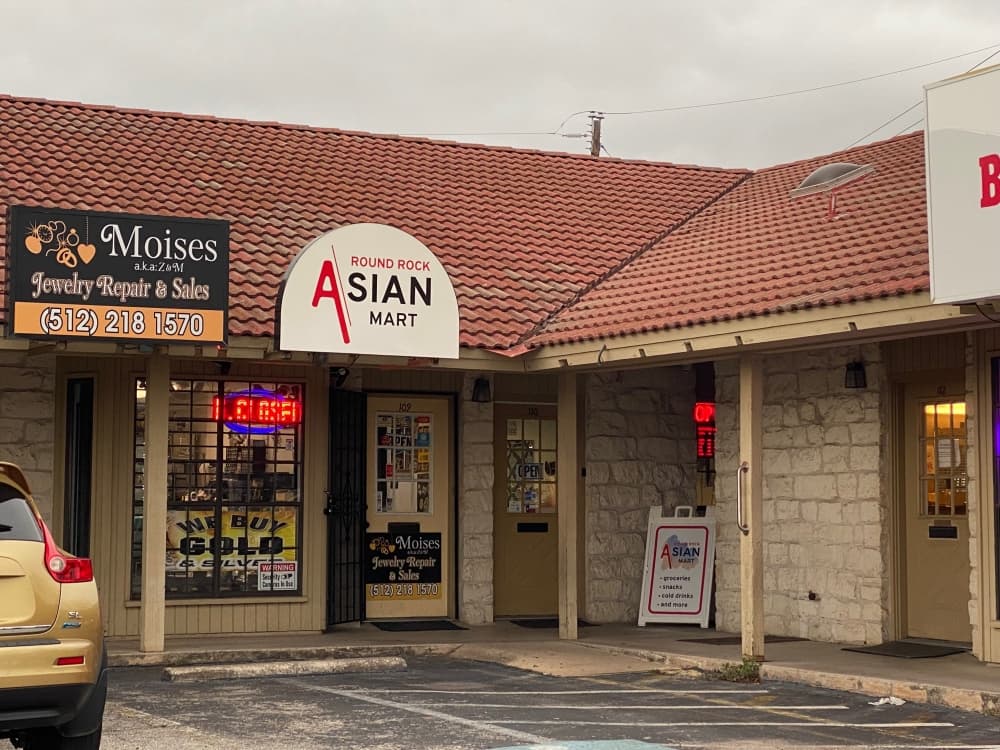 9 businesses now open in Round Rock