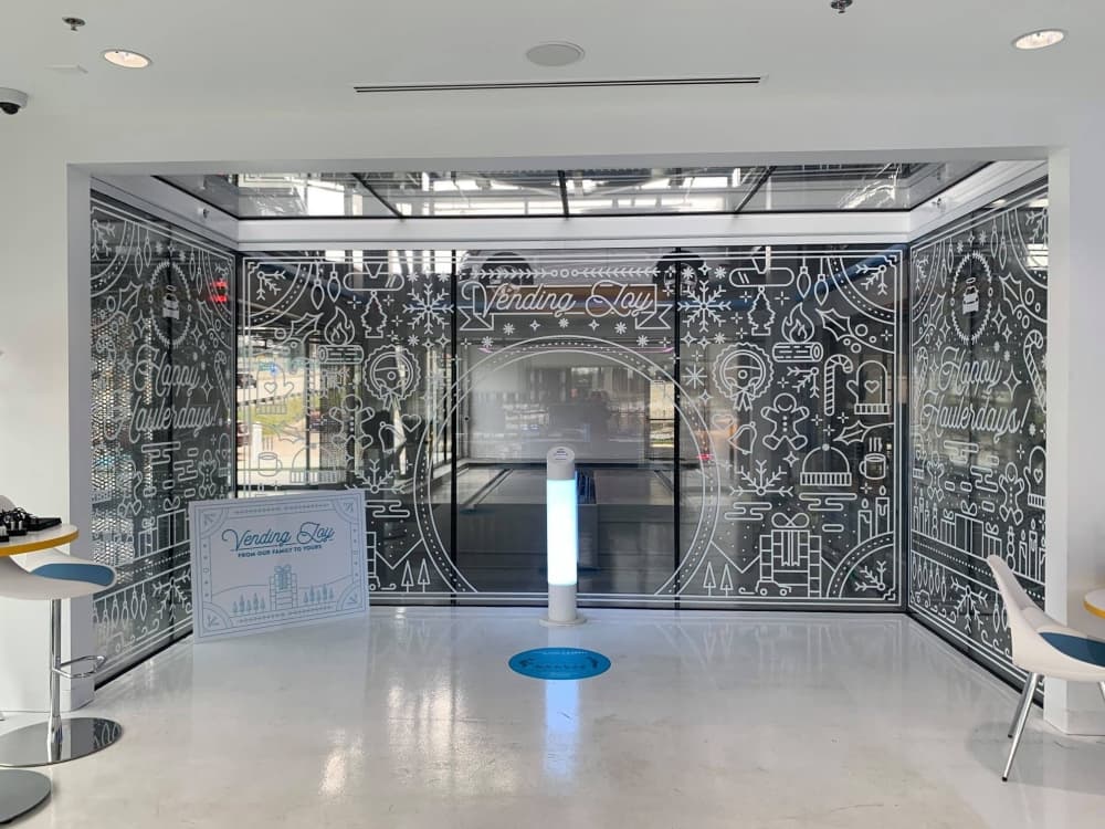 Carvana kicks off its Happy Haulerdays Food Drive at North San Antonio location
