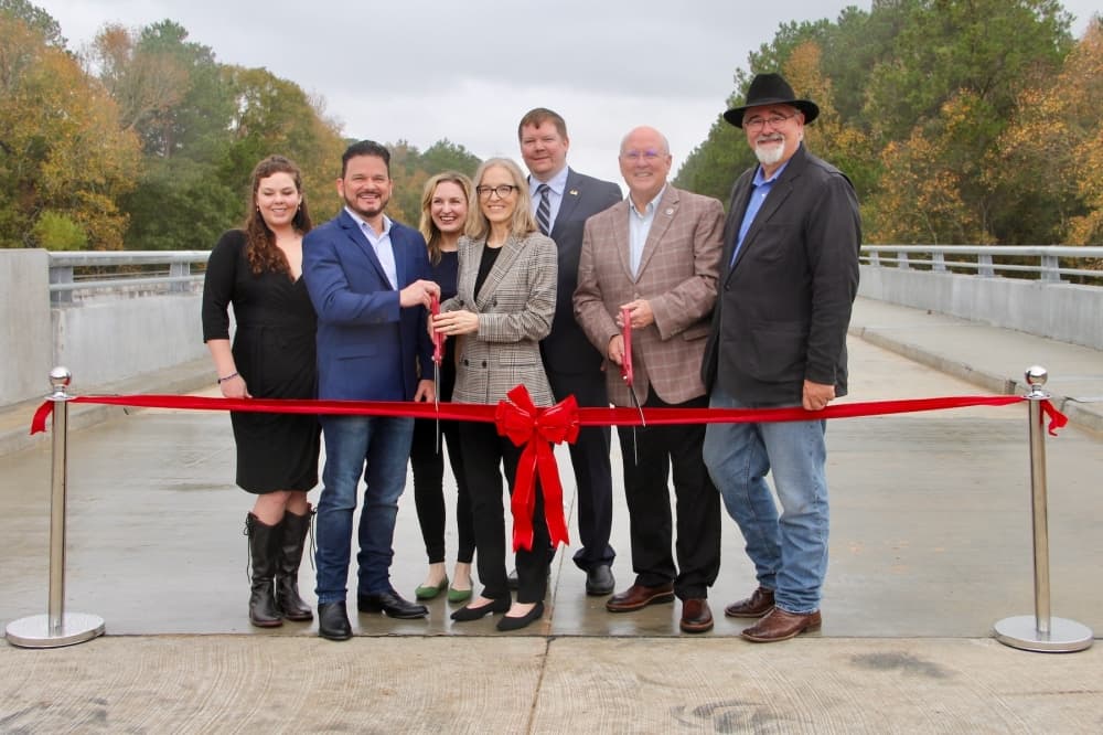 Harris, Montgomery county officials commemorate opening of Gosling Memorial Bridge