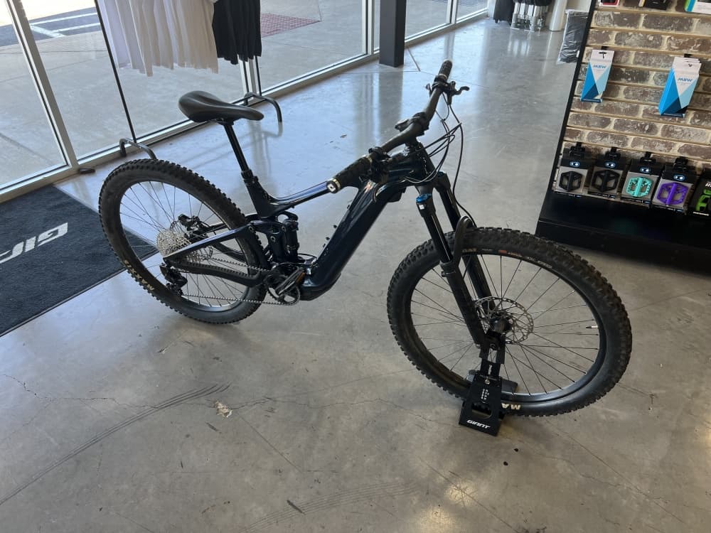Giant Trance X Advanced Pro is a full suspension, carbon frame, electric mountain bike. ($7,000) (Zacharia Washington/Community Impact)