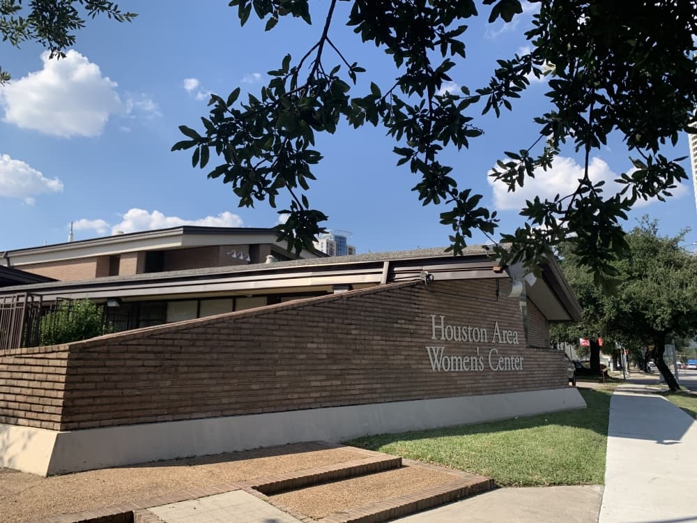 U.S. Rep. Lizzie Fletcher announces over $800K in federal funding to Houston Area Women's Center