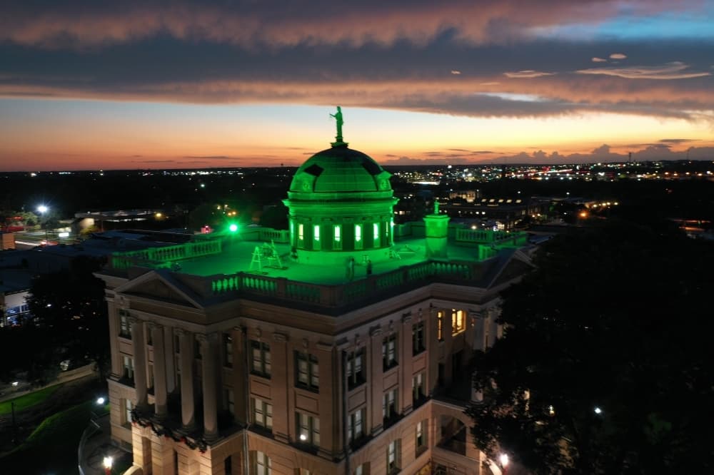 Bell repairs mark latest upkeep on Williamson County's 111-year-old historic courthouse