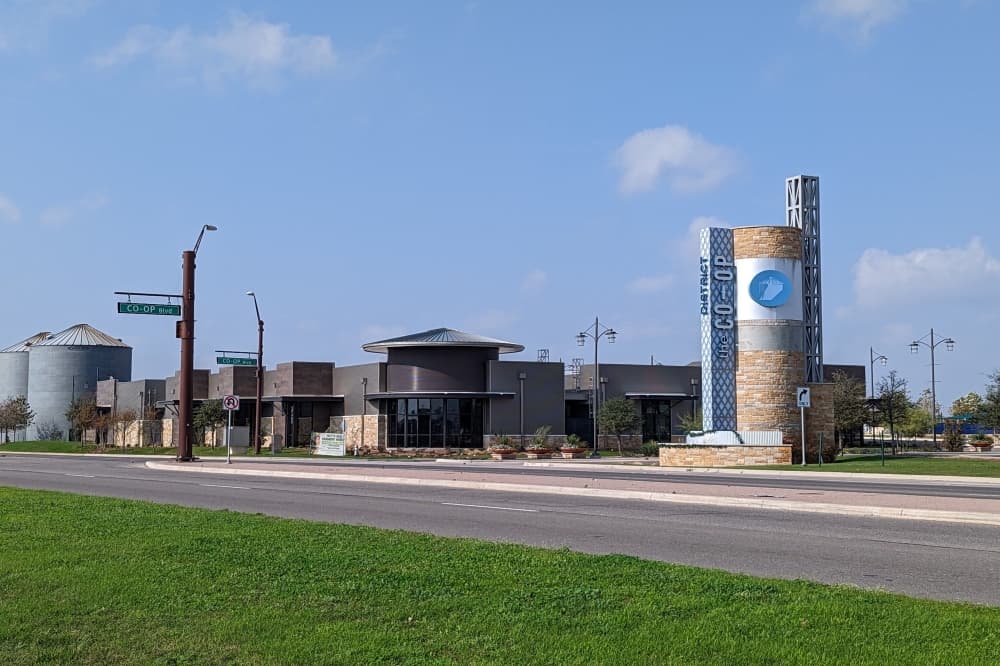 Hutto staff seeking public input on 'look' of city