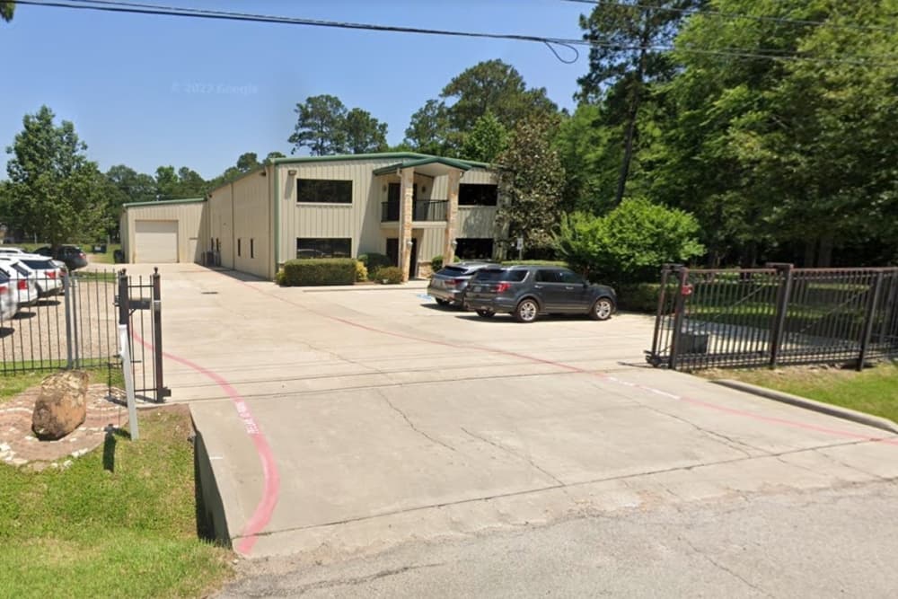 Gretchen’s Tailoring Studio to bring services, children’s boutique to Magnolia