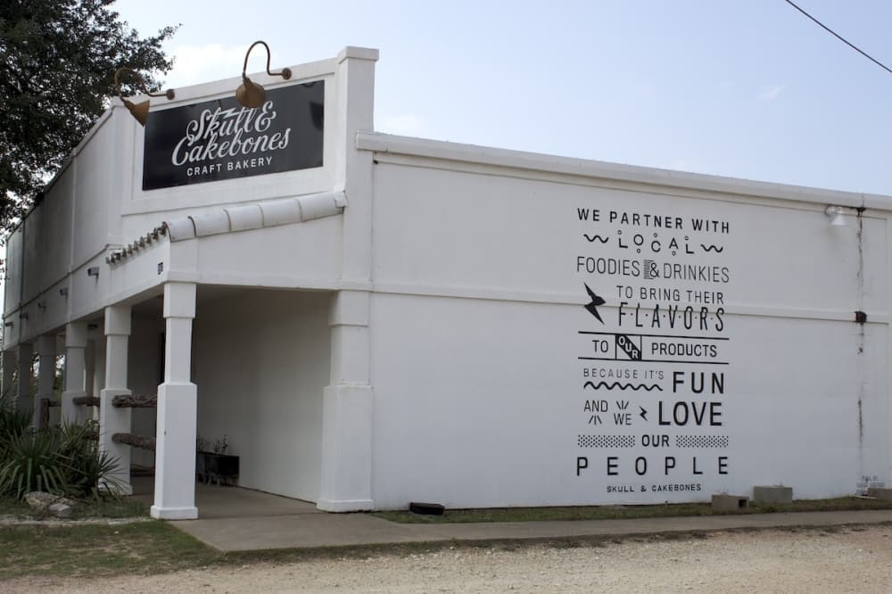 Vegan bakery Skull and Cakebones to close Dripping Springs location