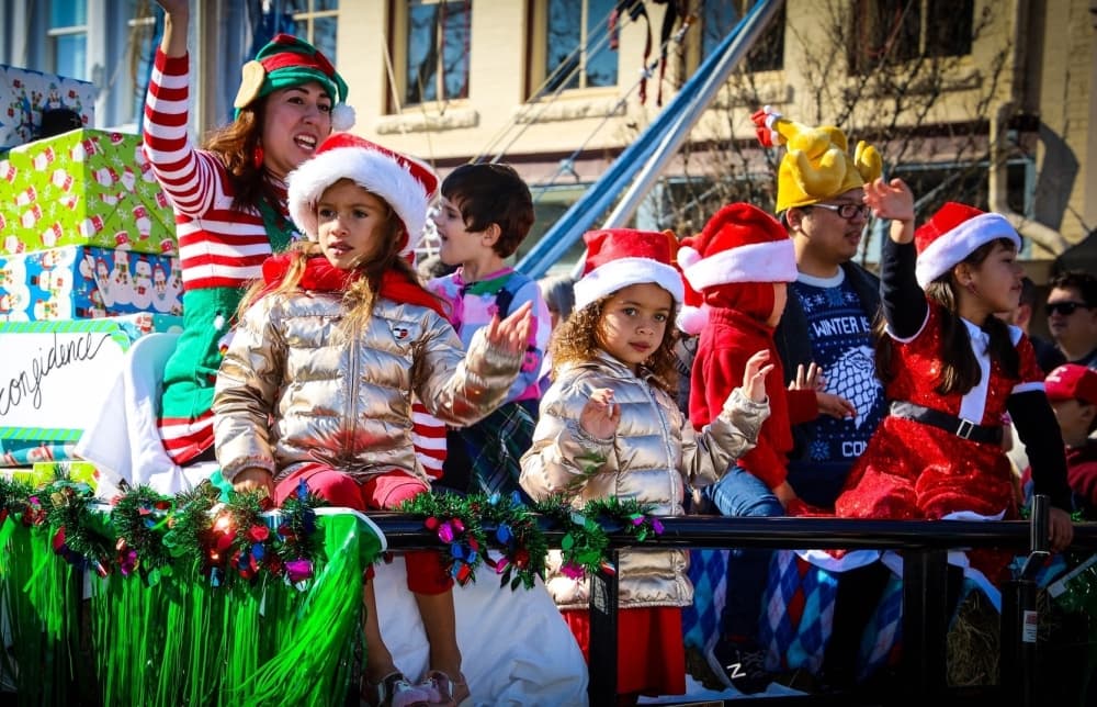 Recent highlights: See photos from the 41st annual Georgetown Christmas Stroll