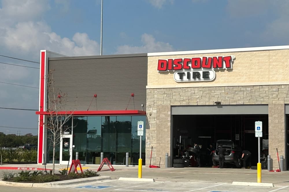 2nd Discount Tire location now servicing vehicles in Round Rock