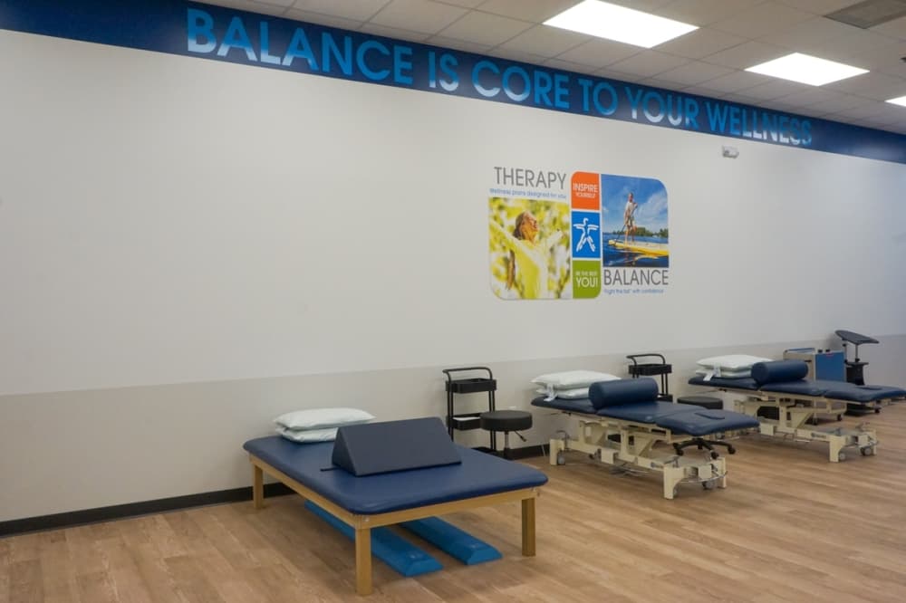 FYZICAL designs specific programs for its patients to help them achieve health and wellness. (Sierra Martin/Community Impact)
