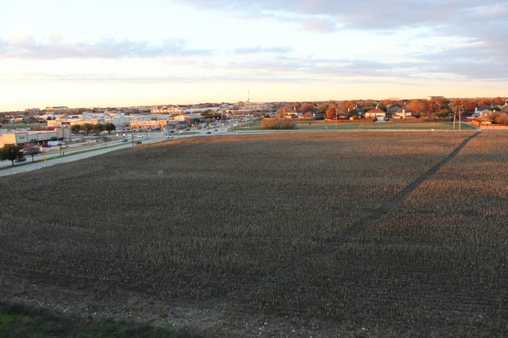 About 16.3 acres of land on the southeast corner of Ohio Drive and Warren Parkway will now be zoned as Planned Development-Townhome. (Colby Farr/Community Impact)