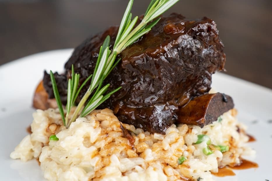 Vintage Park eatery Mia Bella Trattoria offers modern twist on classic Italian cuisine