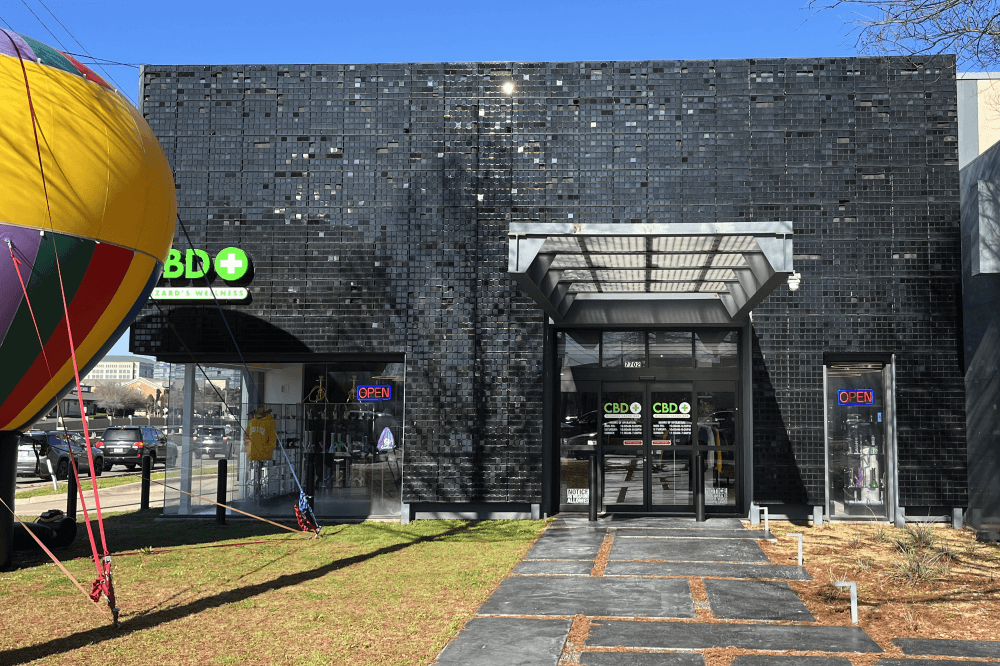 Wizard's Vapor Bar opens newest Dallas location