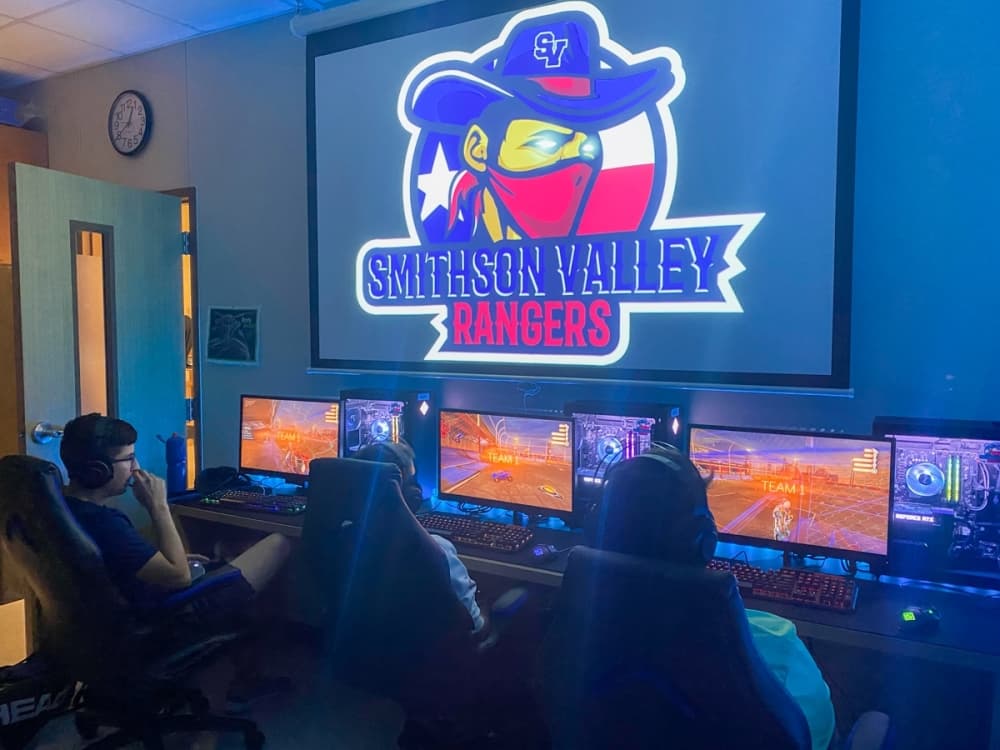 Esports teams gain momentum in Comal ISD