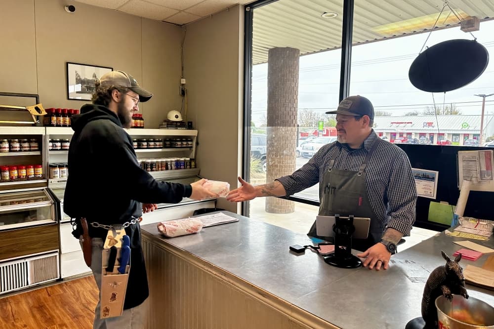 Longhorn Meat Market opens South Austin location