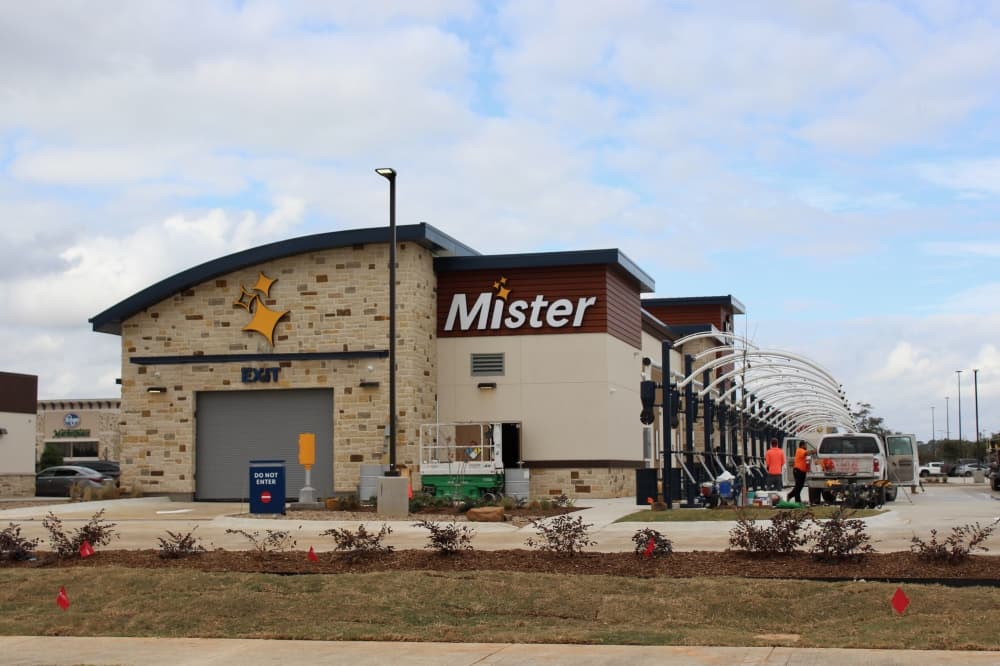 Mister Car Wash now open in Valley Ranch Town Center