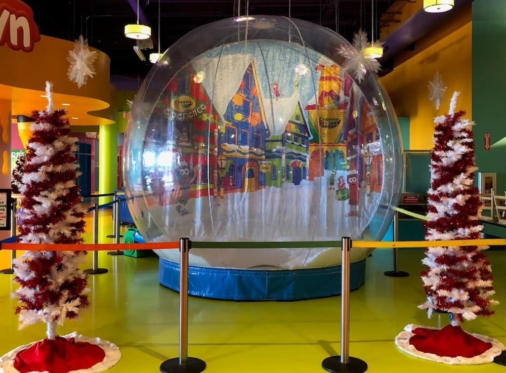 Crayola Experience globe