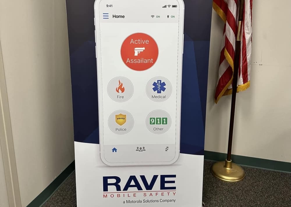 Montgomery County rolls out Rave Panic Button app for public, private school districts