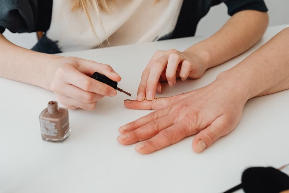 Nails R Us brings nail, beauty services to Magnolia