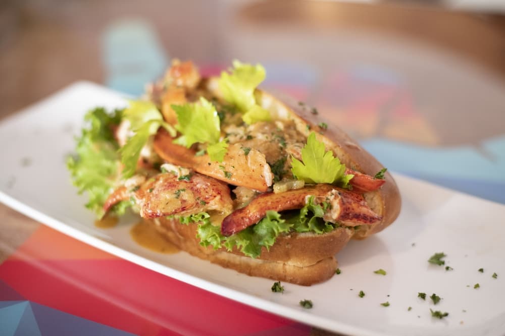 Good Vibes Coastal Kitchen brings beach feel, elevated food to Pearland