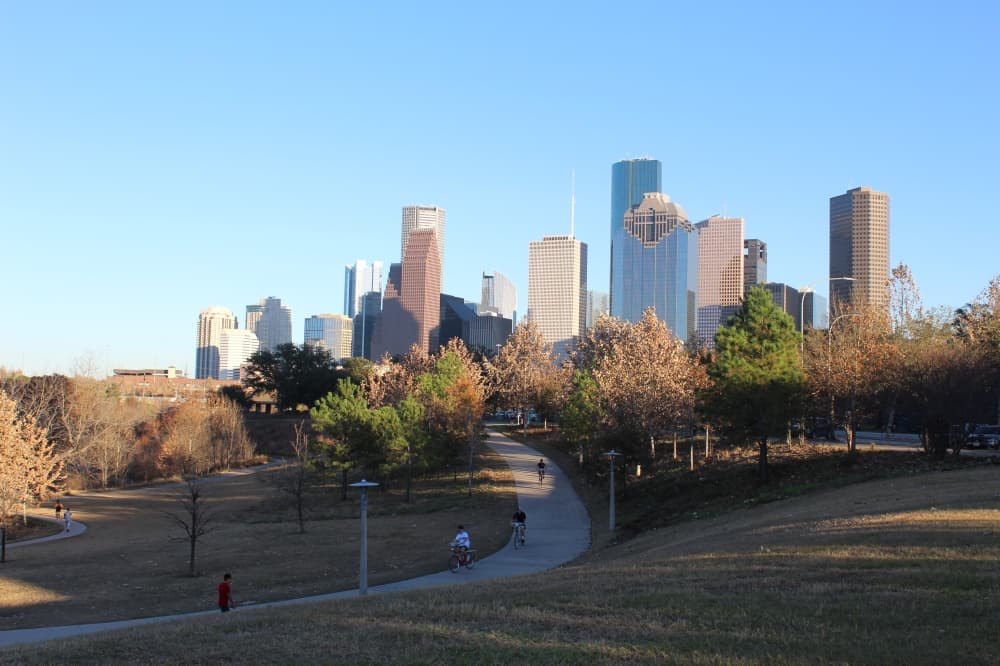 DATA: Percentage of Houstonians with bachelor's degree jumps to nearly one-third in latest census data