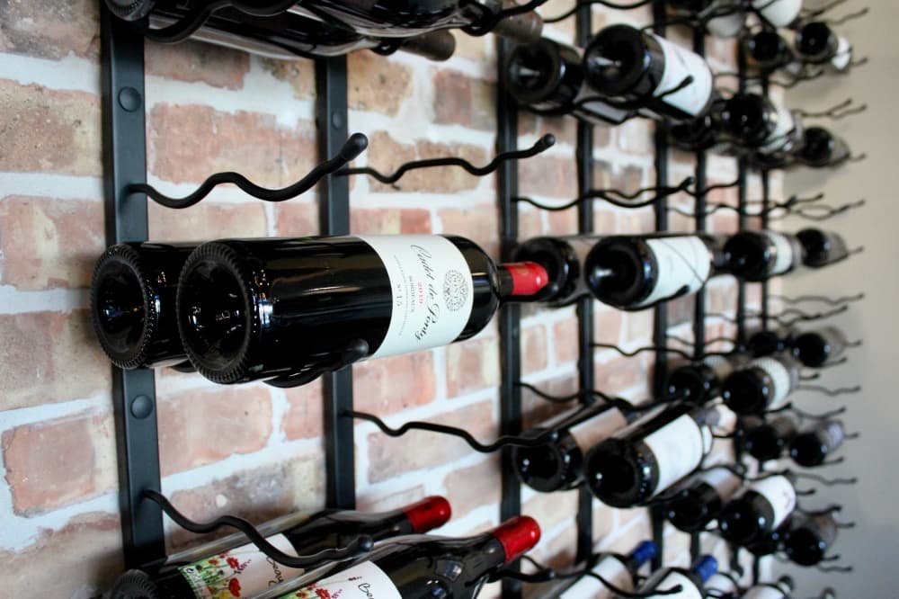 The Classy Cork offers a wide selection of wines as well as a menu of flatbread pizzas, charcuterie boards, desserts and appetizers. (Emily Lincke/Community Impact)