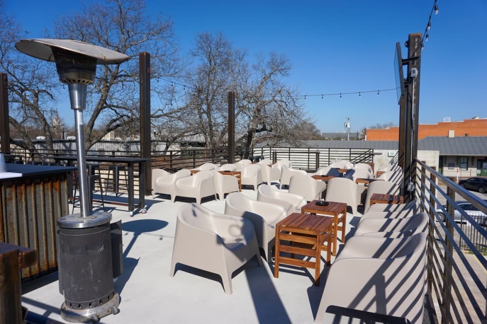 With the expansion of the rooftop bar, the business can accommodate around 100 additional customers. (Sierra Martin/Community Impact)