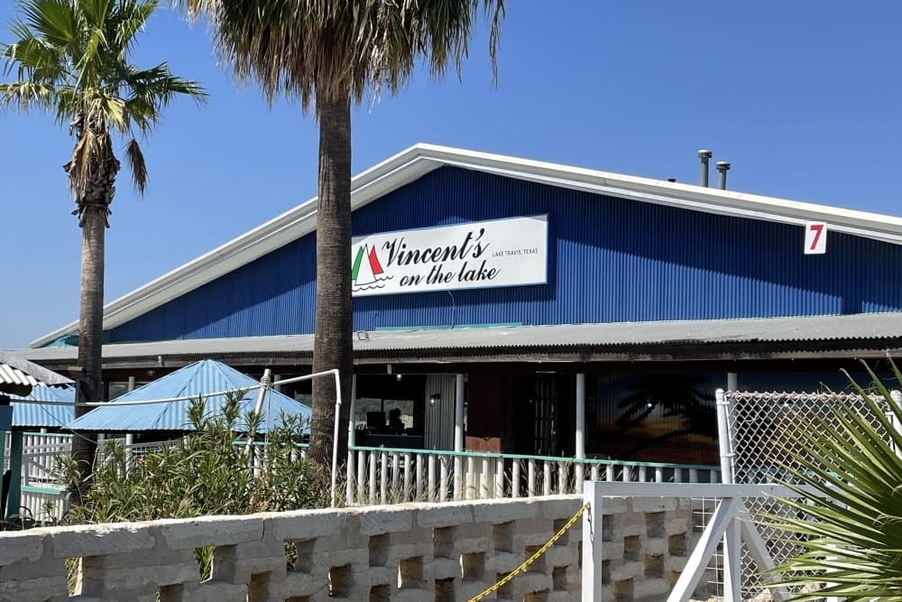 8 dining locations that closed near Lake Travis in 2022