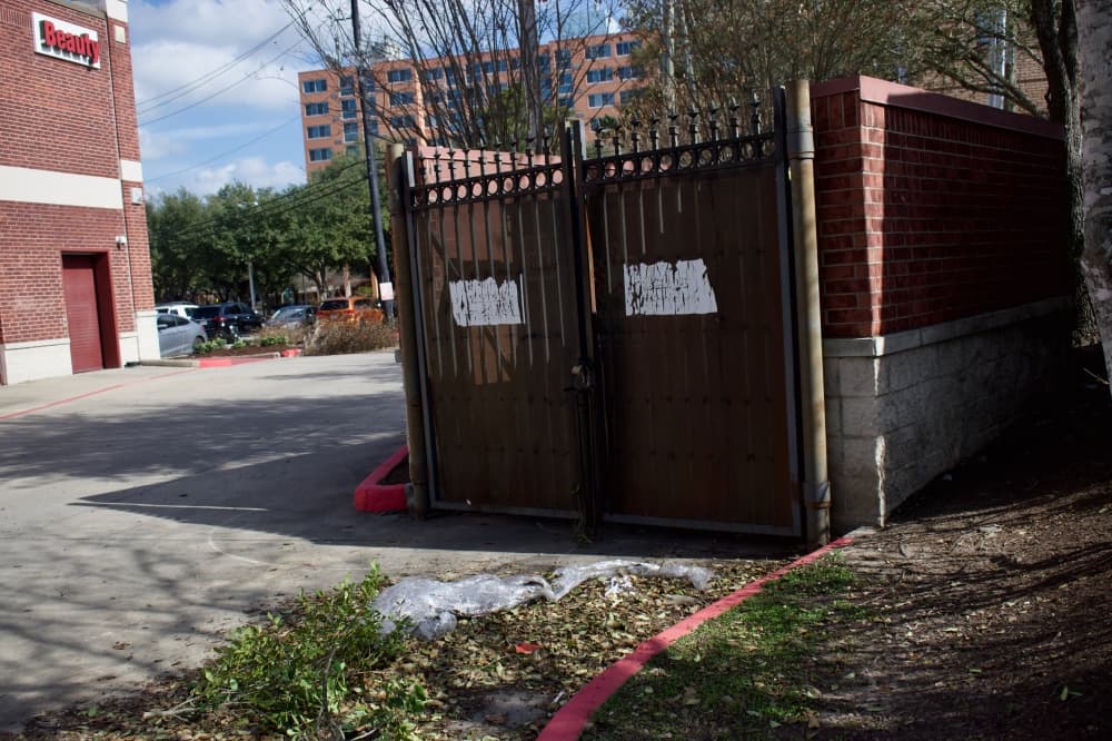 City of Houston considers new protocol for residential buffering