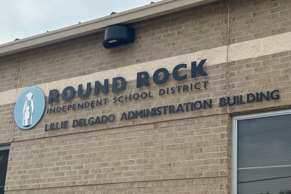Spring break 2024 dates, legal fees, representation under consideration by Round Rock ISD trustees