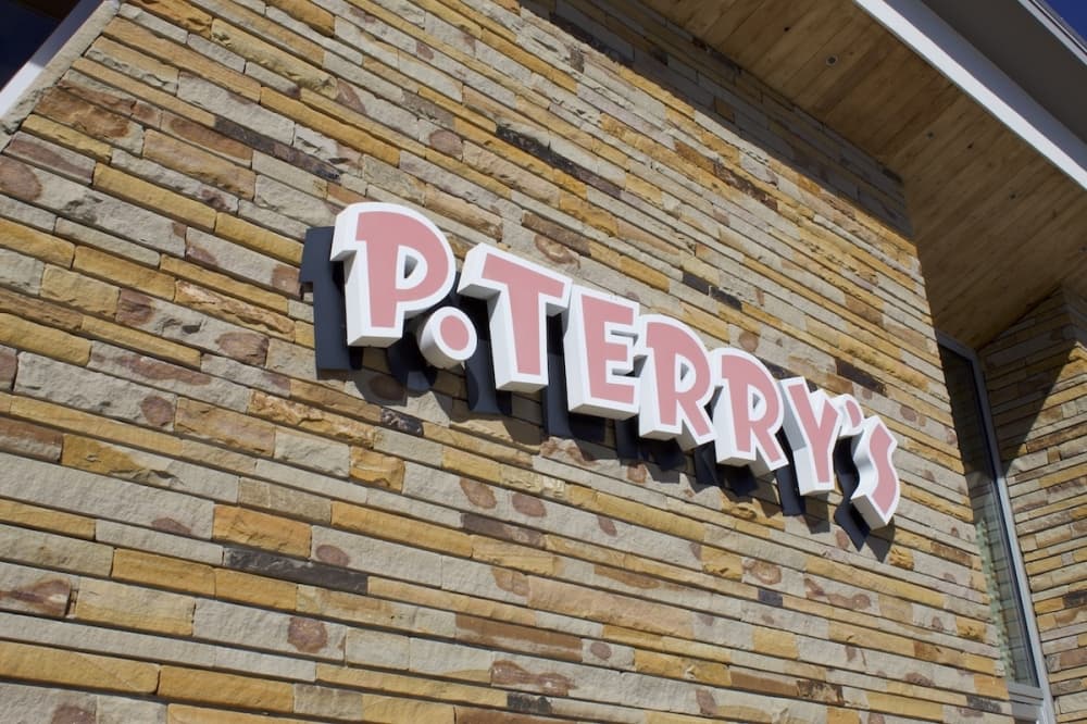 P. Terry's begins serving burgers, milkshakes in Dripping Springs