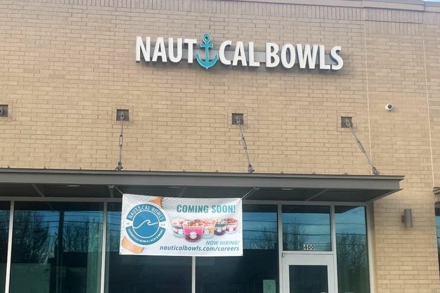 Nautical Bowls offer quick meals in Keller