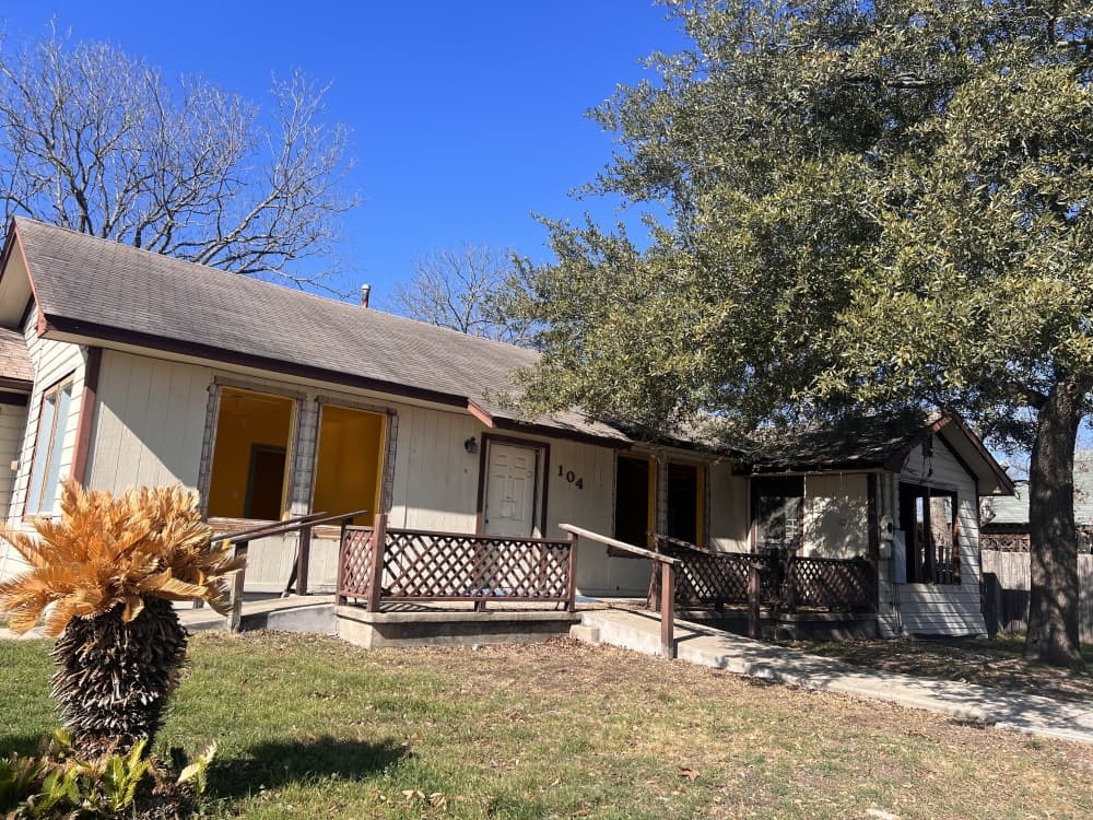 Kyle halts construction, renovation work on downtown project at 104 S. Burleson St. indefinitely