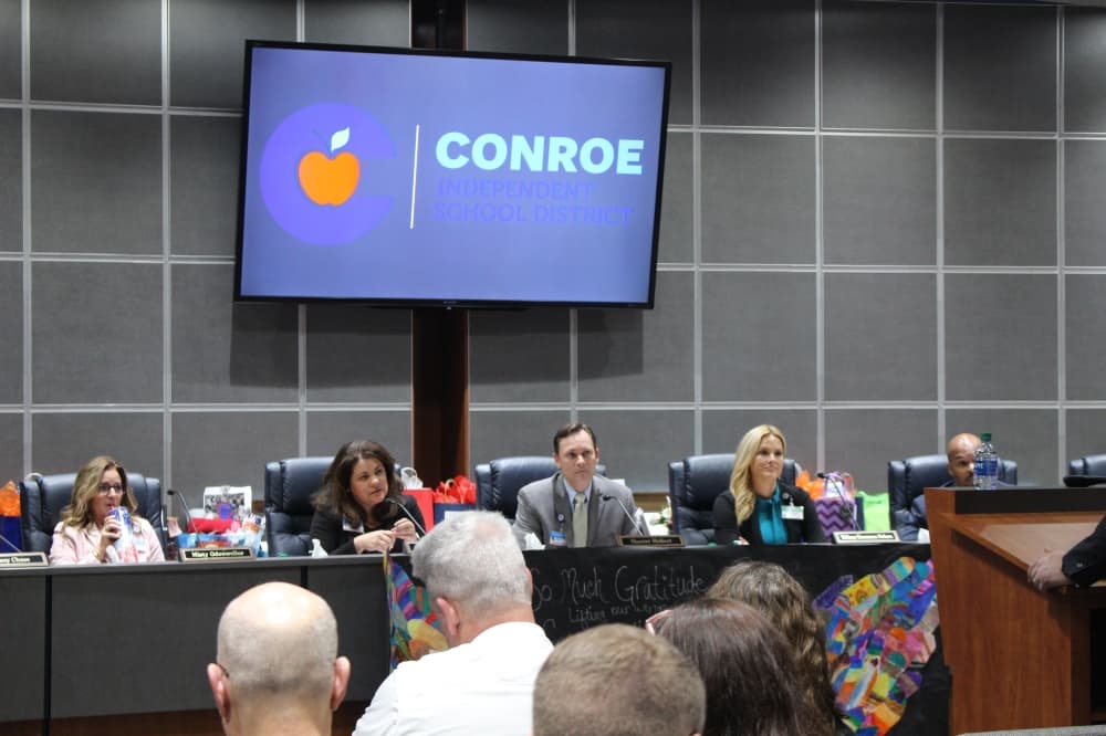 Conroe ISD board of trustees keeps book in high school libraries, looks to amend library policies
