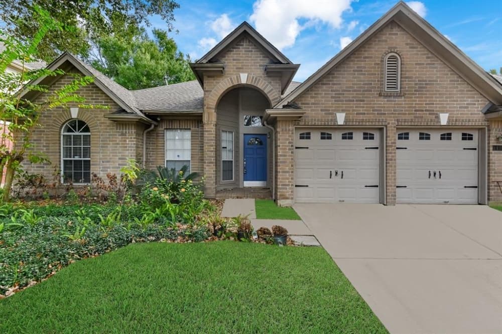 560 single family homes and more: Read about this month's featured neighborhood